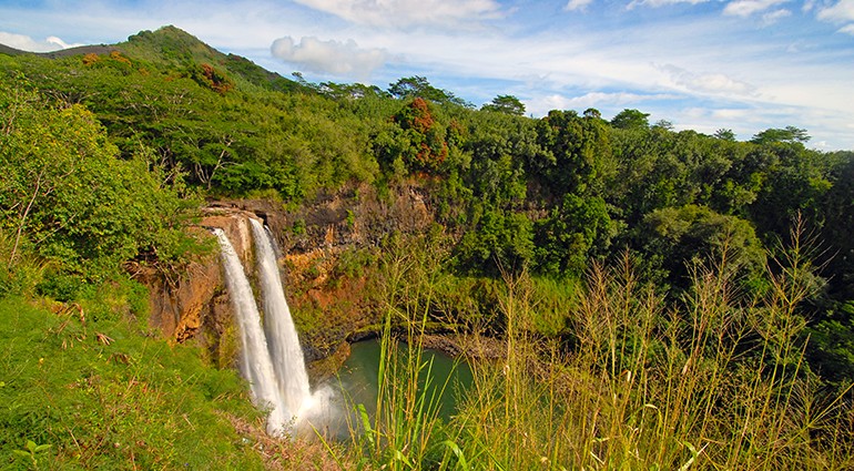 vacation-ideas-spots-fall-Maui-ss-151902773-vi-770x425