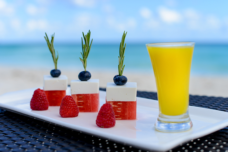 healthy-breakfast-ideas-recipes-Watermelon-Cheese-Picks-vi-770x513