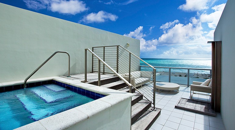 Romantic Getaways: Honeymoon Suites with a Private Pool - W South Beach