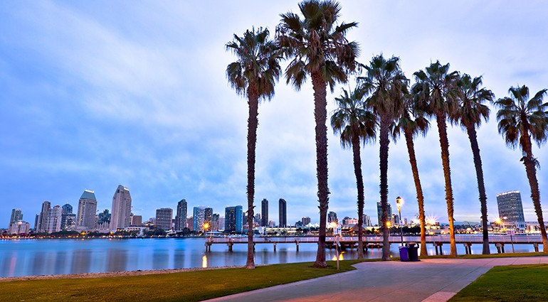 summer-vacation-spots-family-vacations-san-diego-ss95925931-vi-770x425