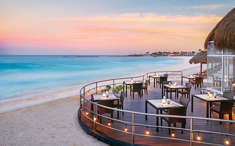 Sea & Stones Restaurant