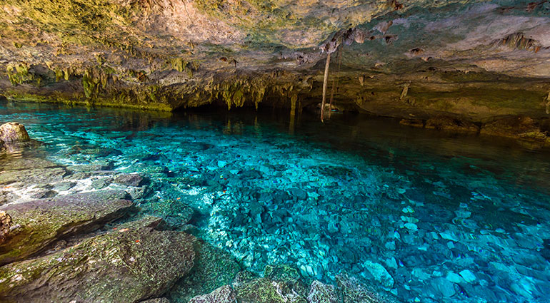 Cenote Dos Ojos