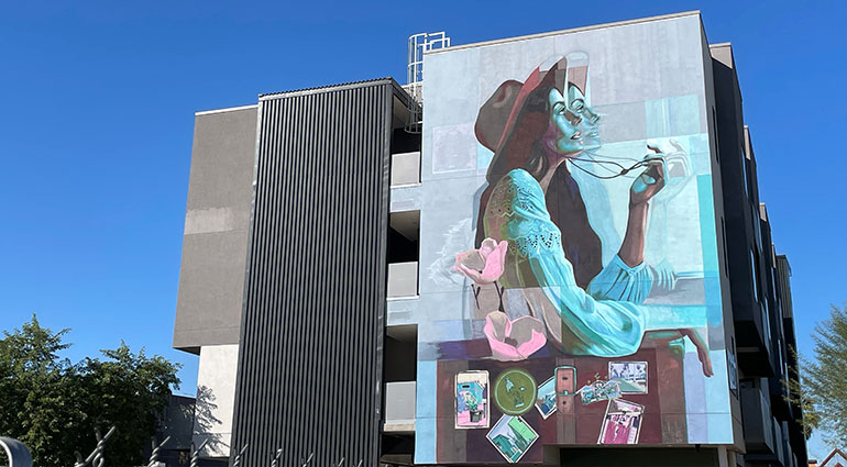 Phoenix, AZ - La Musa mural
